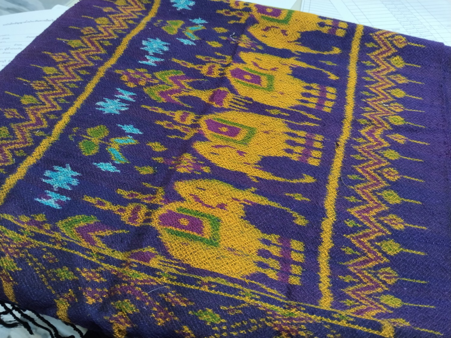 ผ้าคลุมไหล่