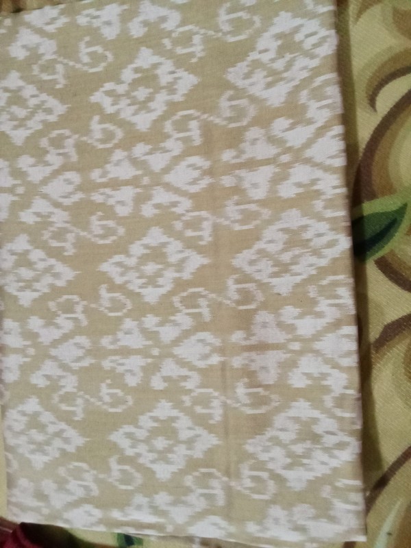 ผ้าลายดอกรักราชกัญญาสีธรรมชาติ 3ตะกอ