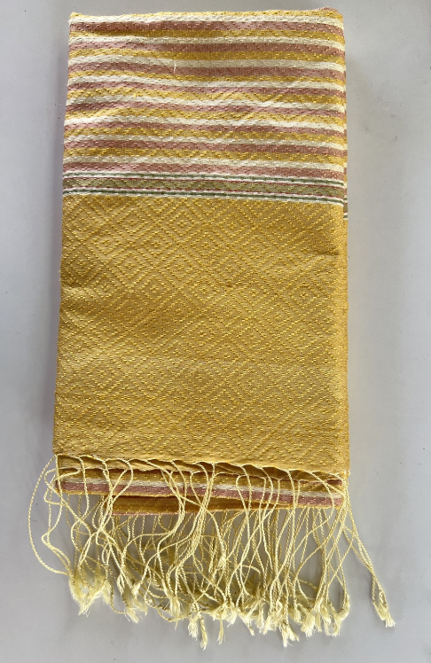 ผ้าไหมคลุมไหล่