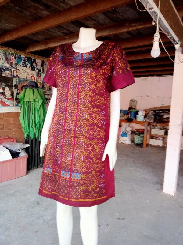 ผ้าไหมแปรรูปแม่เสมือน