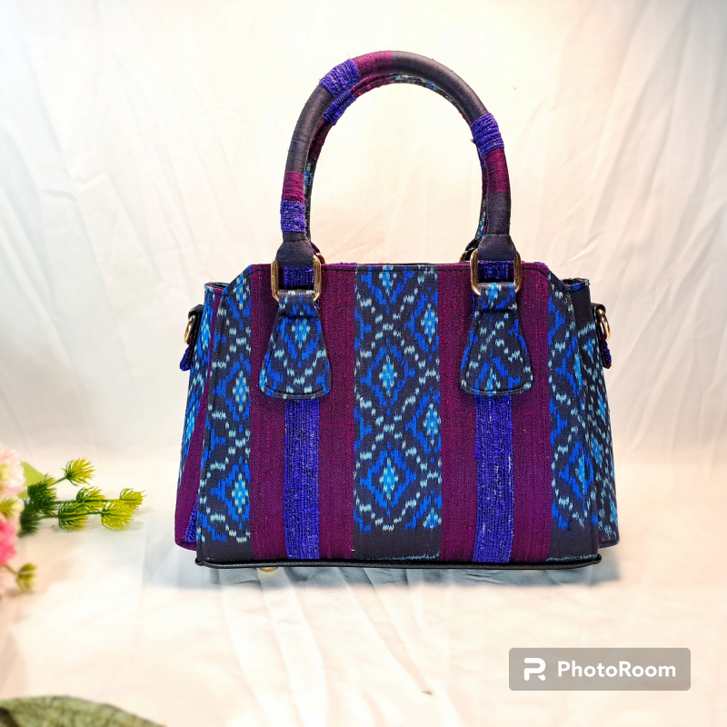 กระเป๋าผ้าเศษใยไหมผสมเส้นใยฟางข้าว 31×22×14 cm.