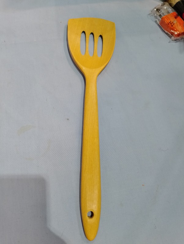 ตะหลิวไม่กันเกรา