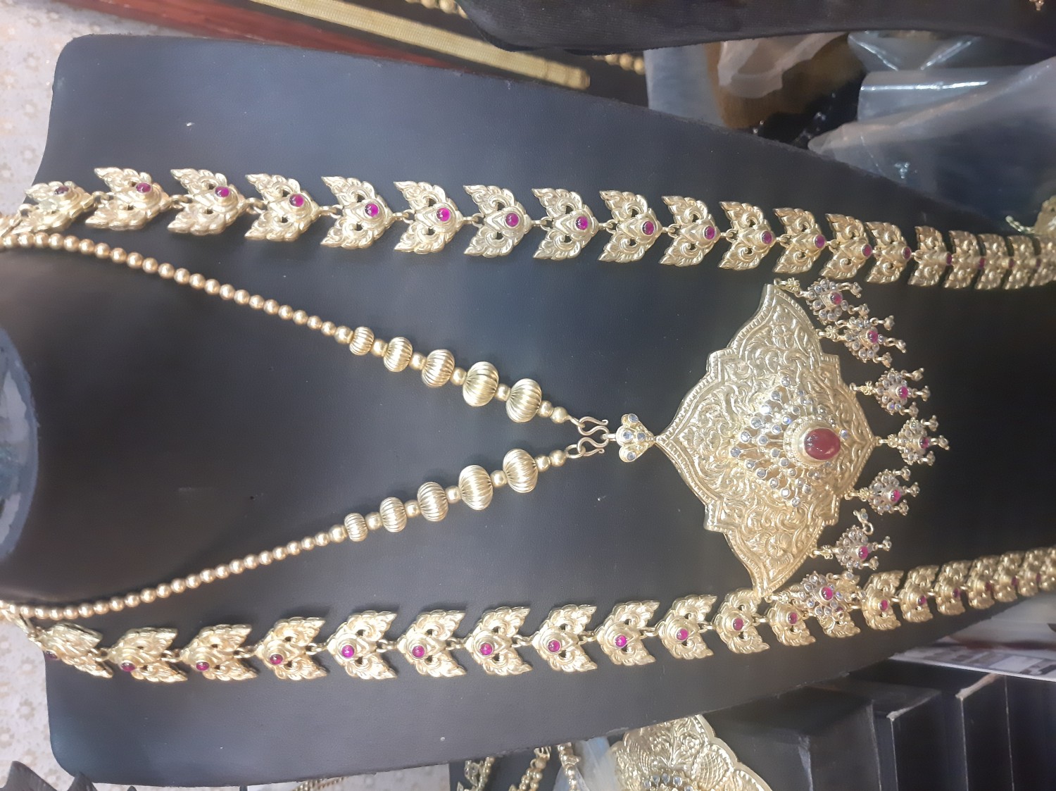 ชุดทองเหลือง