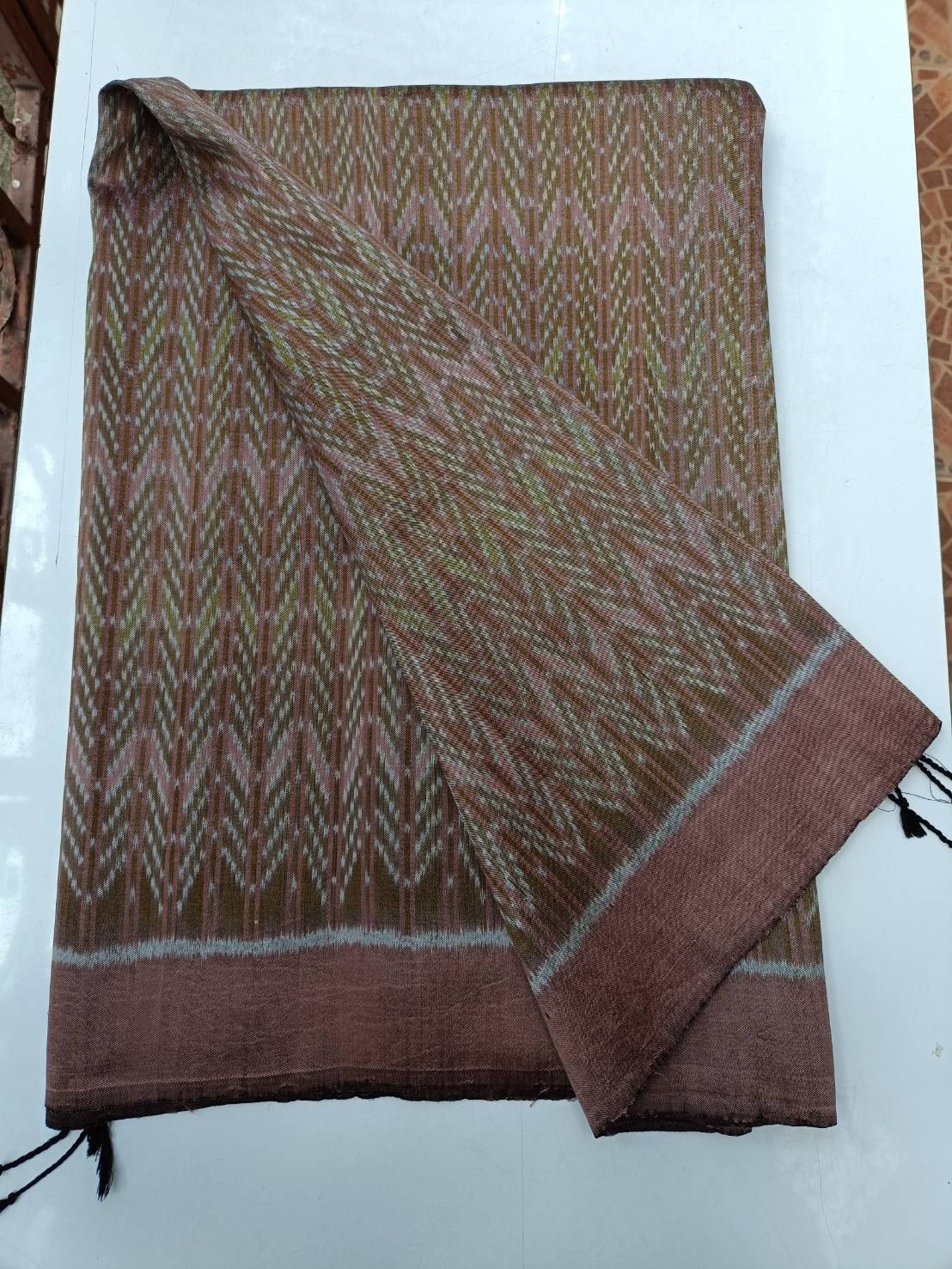 ผ้าไหมมัดหมี่ 3 ตะกอ สีธรรมชาติ