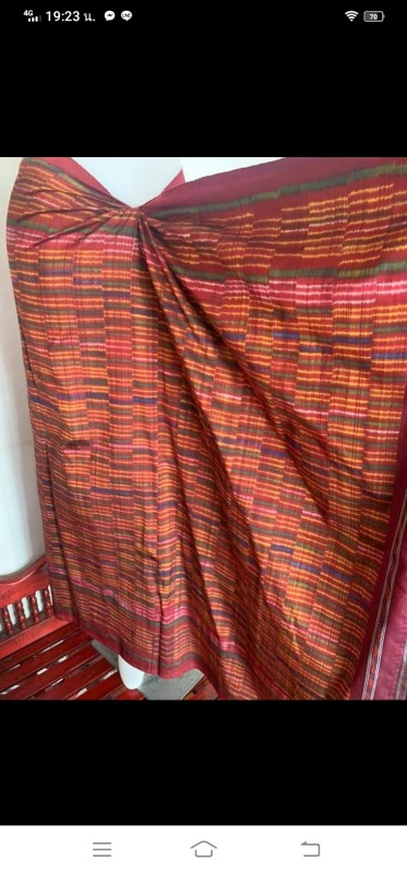 ผ้าไหมโบรานลายโฮล