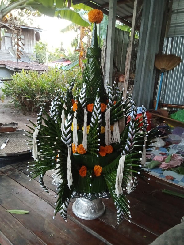 บายศรีพรหมสี่ทิศคน