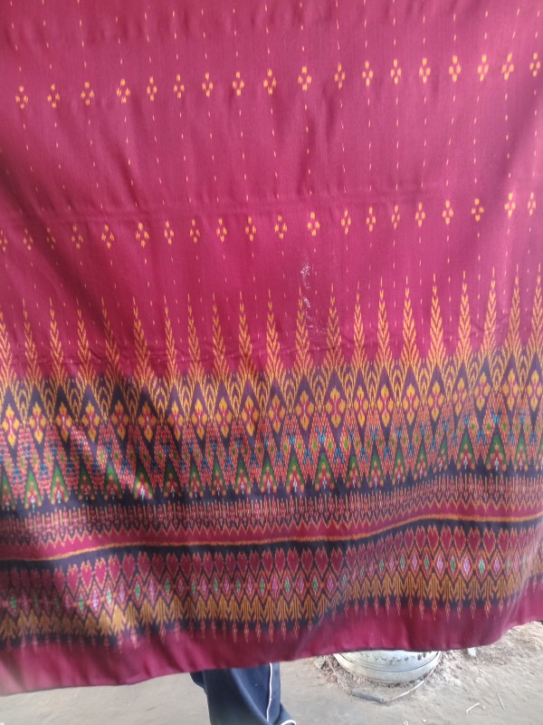 ผ้าไหมมัดหมี่