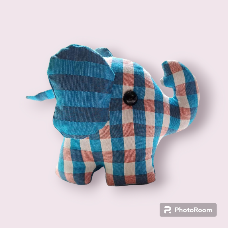 ตุ๊กตาช้างน้อย