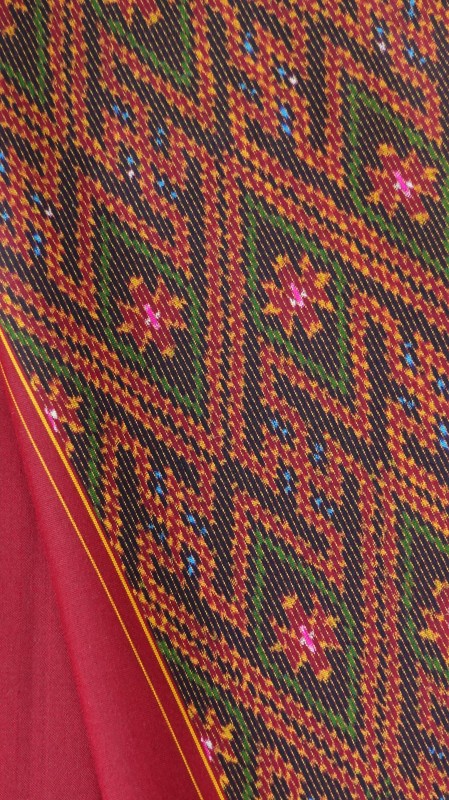 ซิ่น ผ้าไหมมัดหมี่ งานสมปักปูม ขนาด 1x3เมตร โทนสีแดง รหัส R3Q-66-081967161