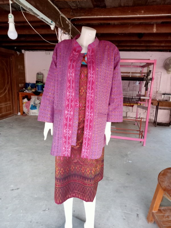 เสื้อคลุมลายขอ