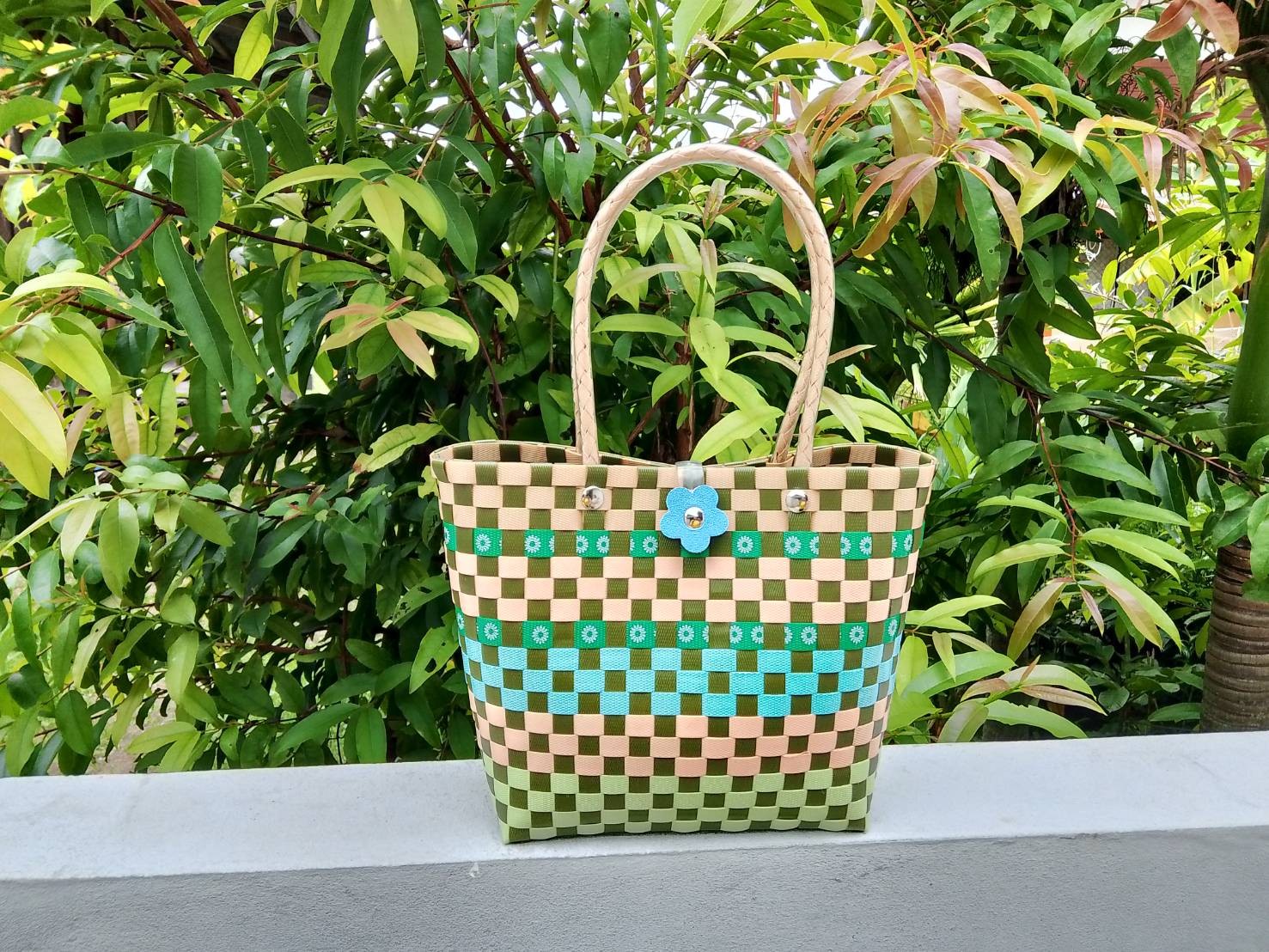 กระเป๋าจักสาน  (คละสี,ลาย)