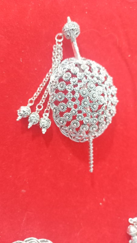 ปิ่นเงิน