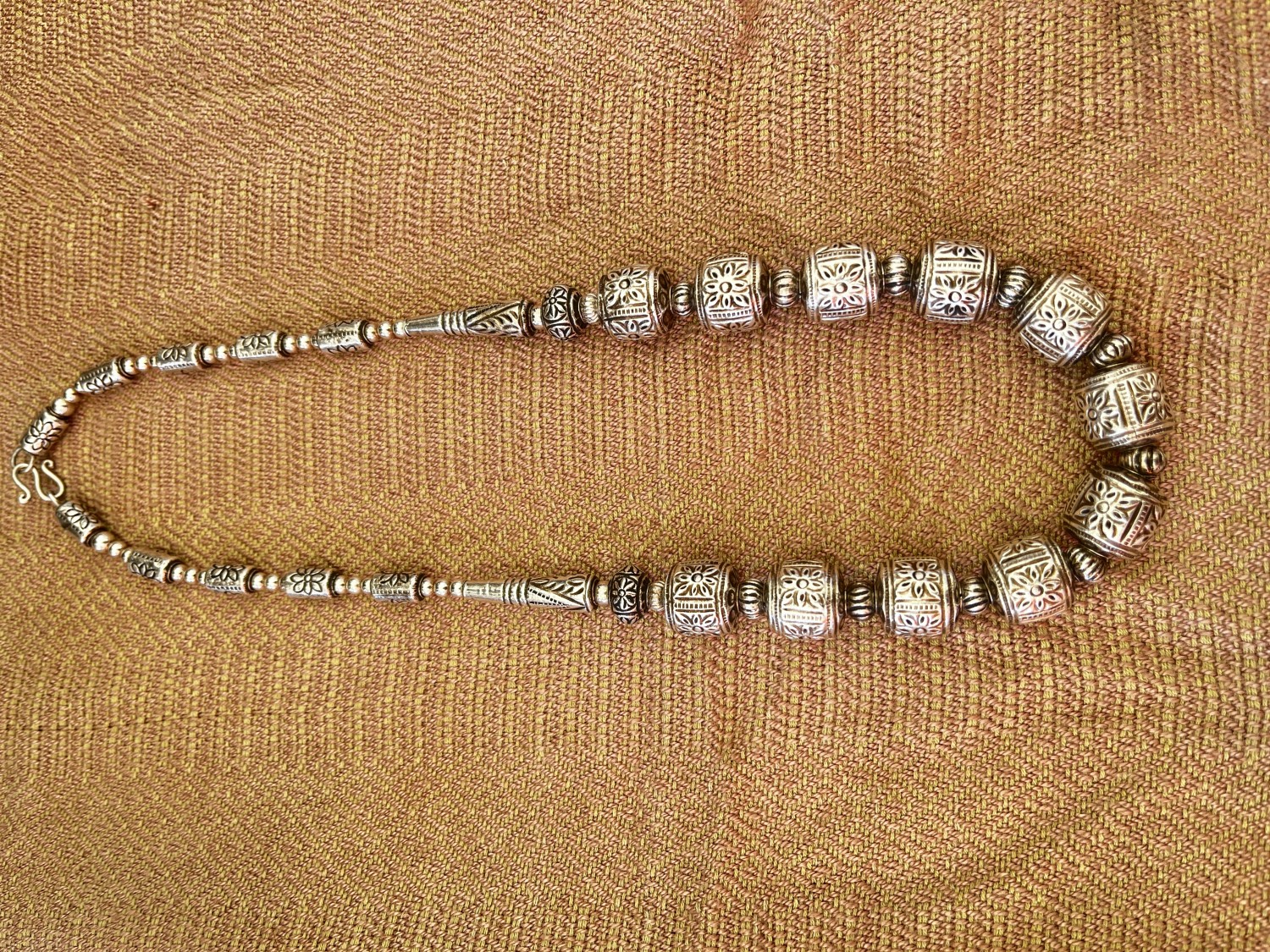 สร้อยเงิน