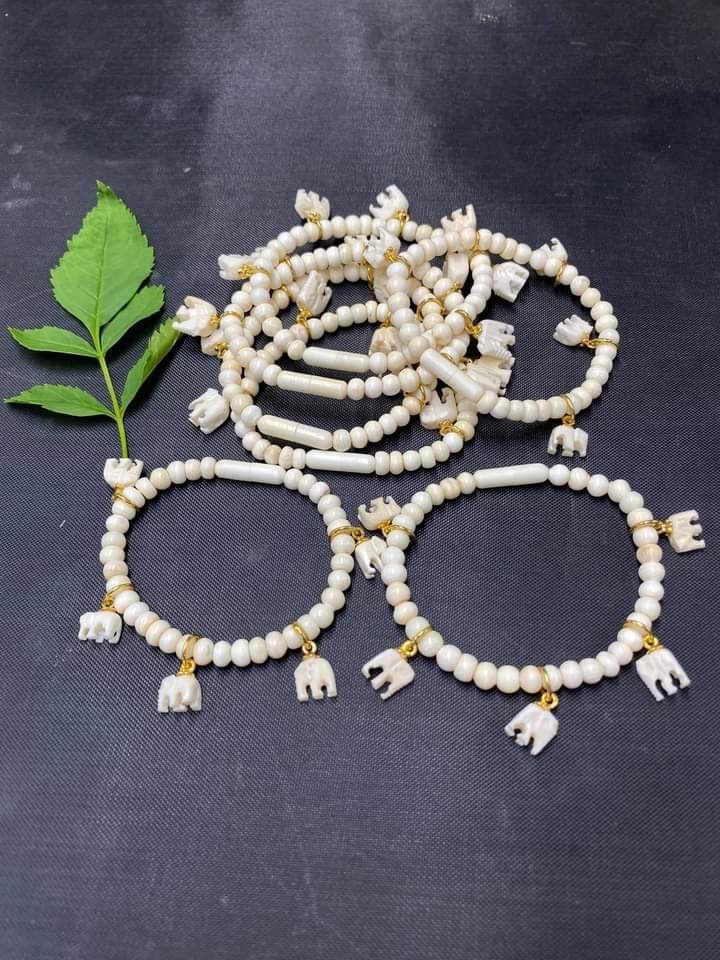 กำไลงาลูกช้าง