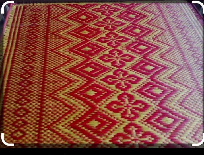 เสื่อกกยกดอกบ้านดู่เมือง