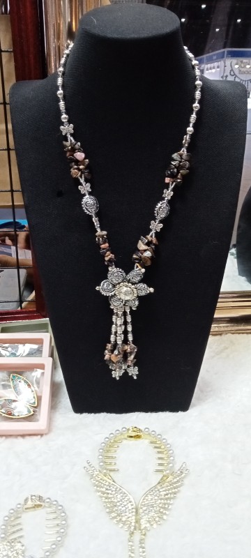 สร้อนหินทูมารีน