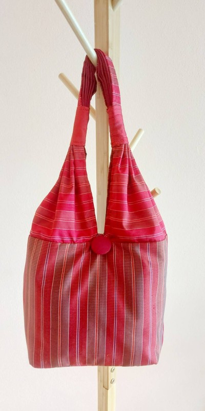 ย่ามผ้าไหมแฟชั่น 0817097453