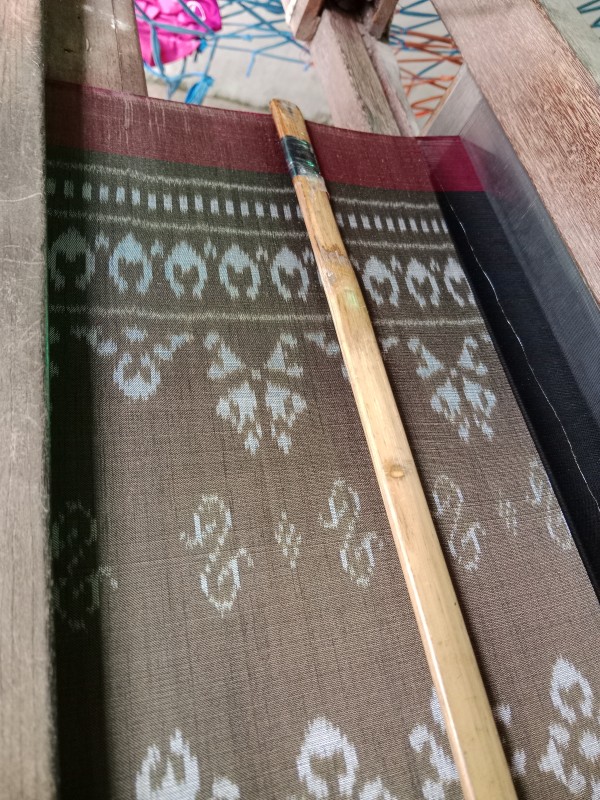 ละออผ้าไหม