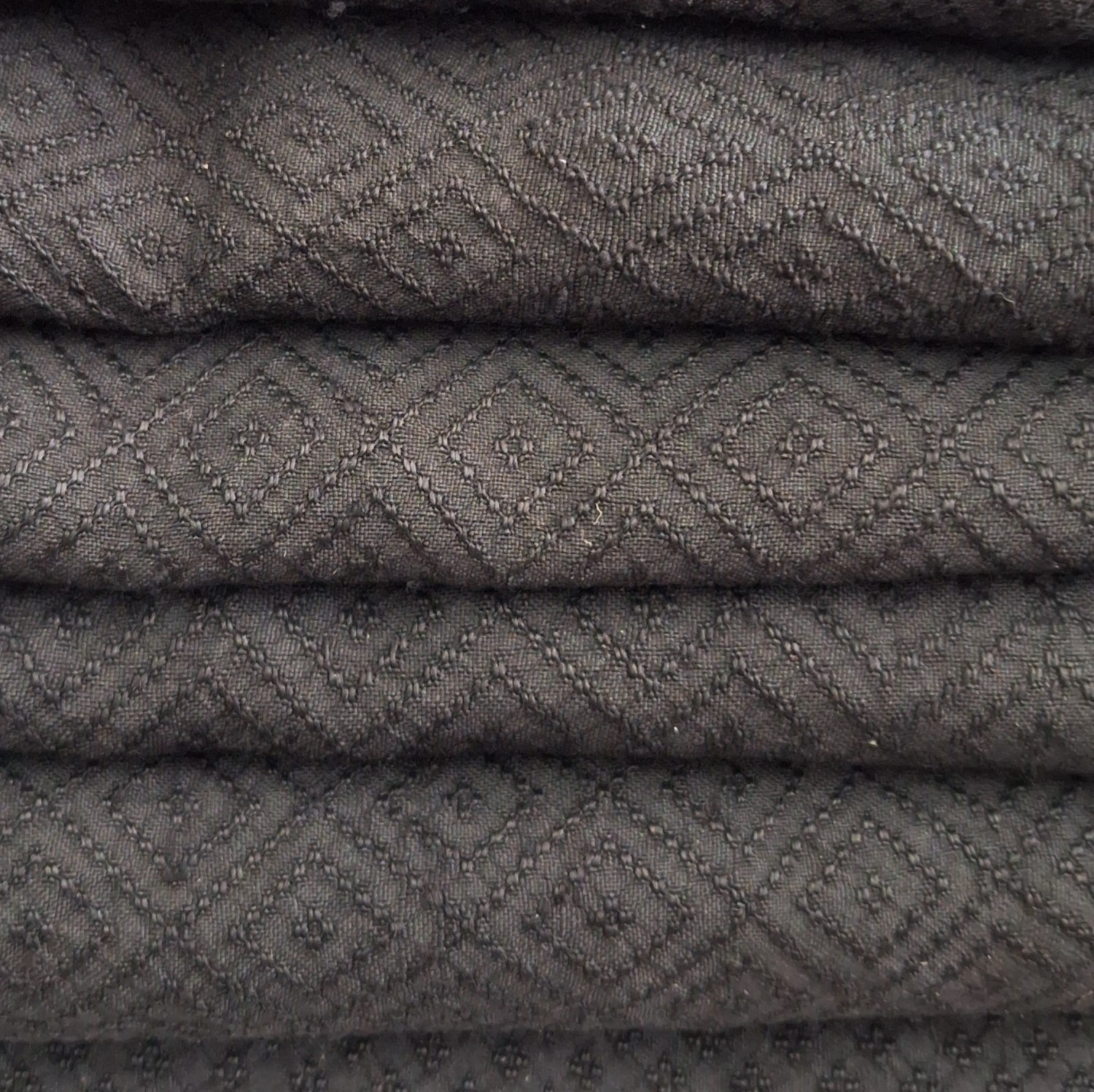 ผ้าไหมลายลูกแก้ว