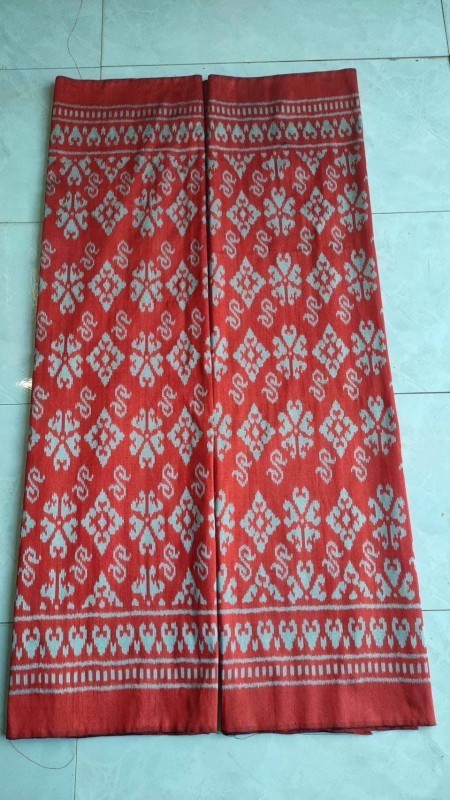 ผ้าไหมมัดหมี่สุรินทร์