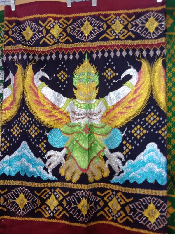 ผ้าเขียนทองลายพญาครุฑ