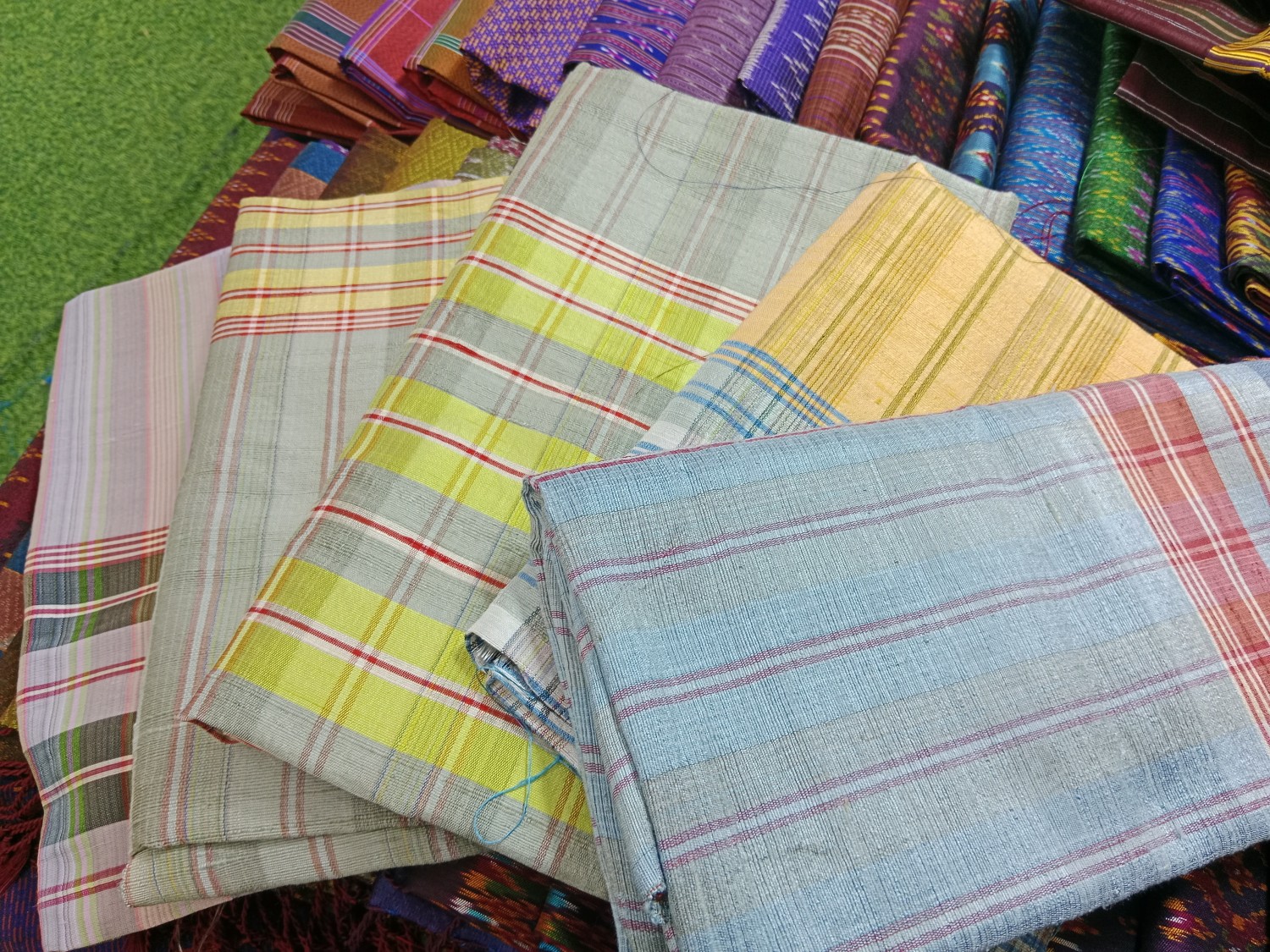 สไปไหมบ้าน