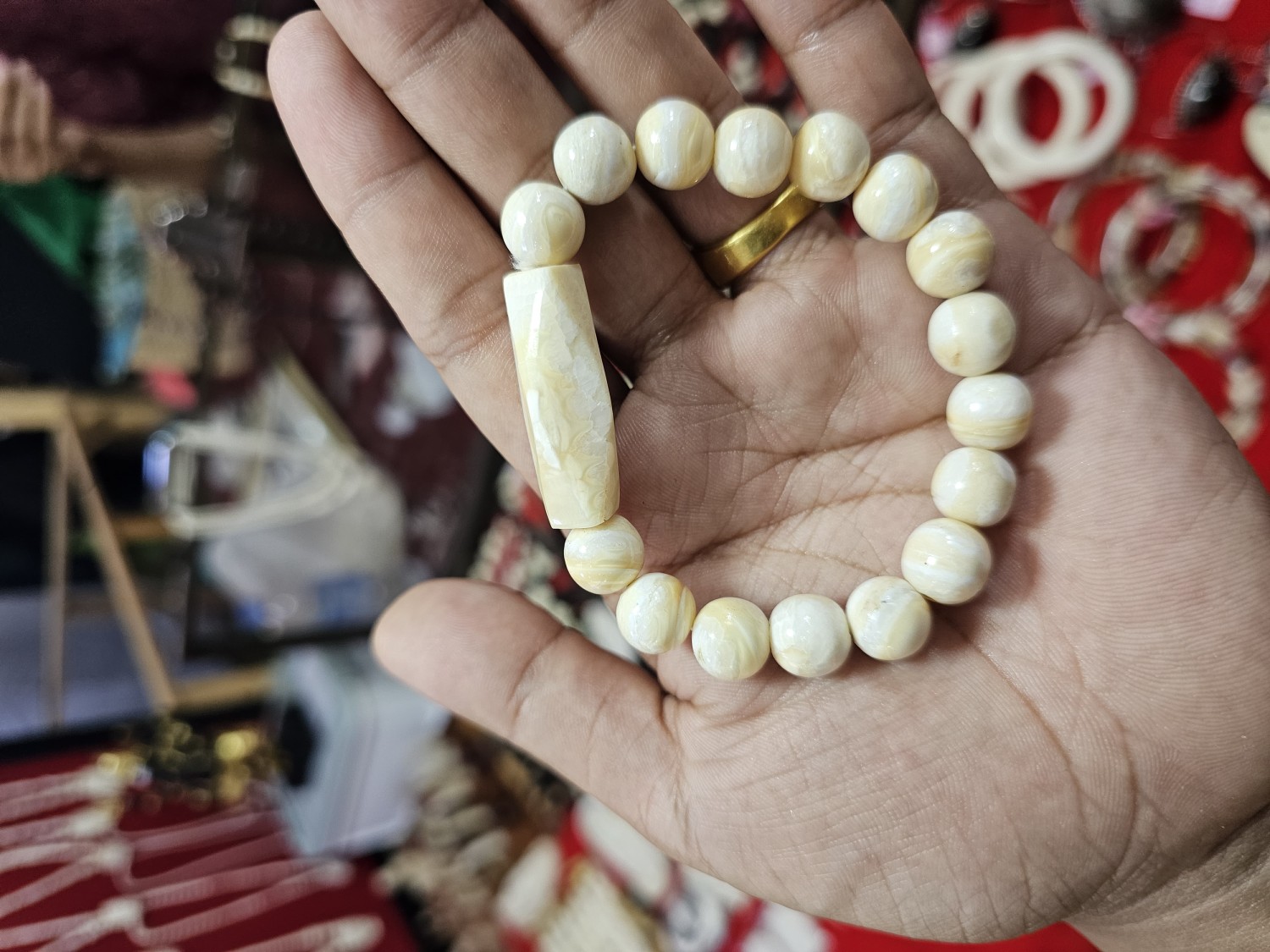 ฟันกำไล