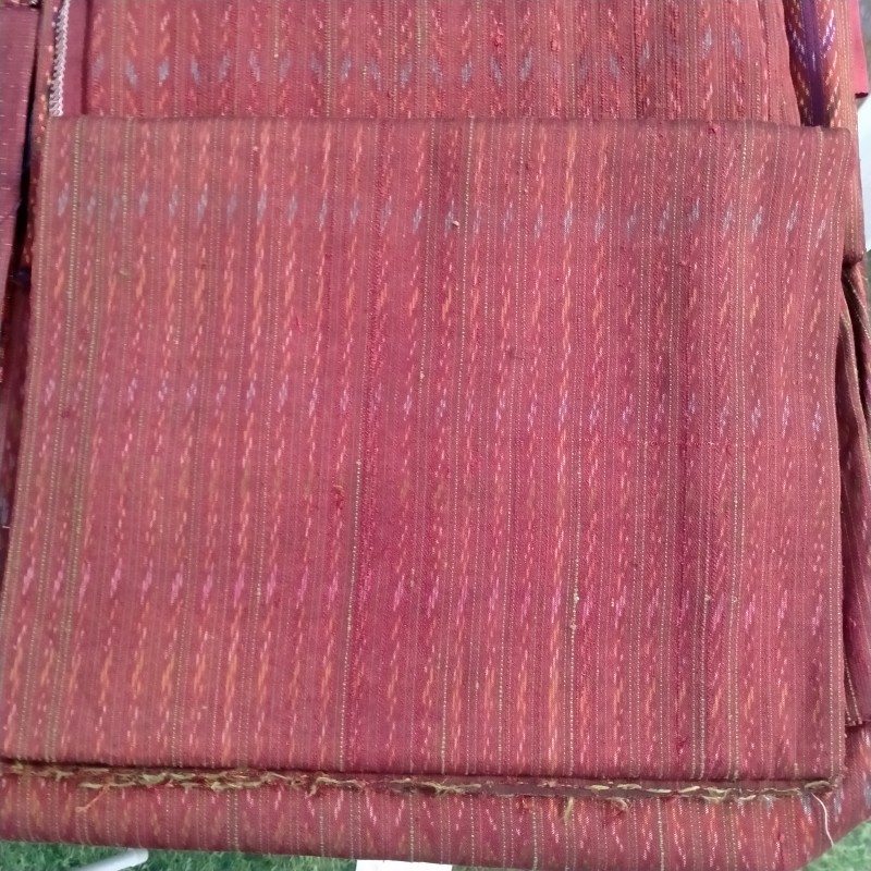 ผ้าไหมมัดหมี่