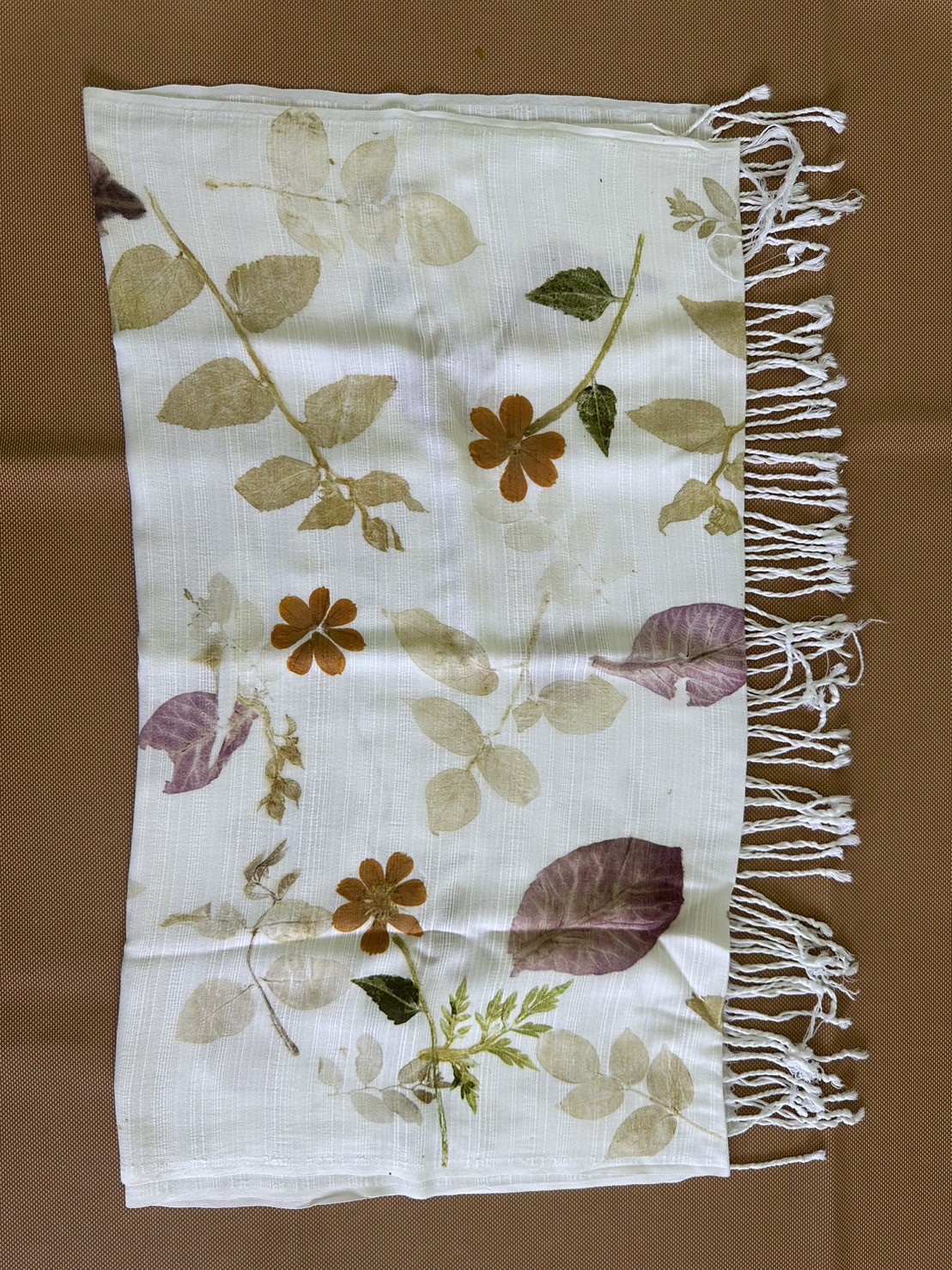 ผ้าคลุมไหล Eco print