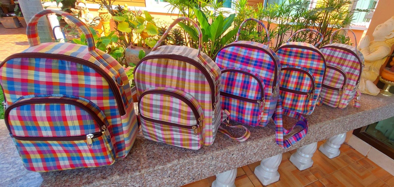 เป้ผ้าขาวม้า