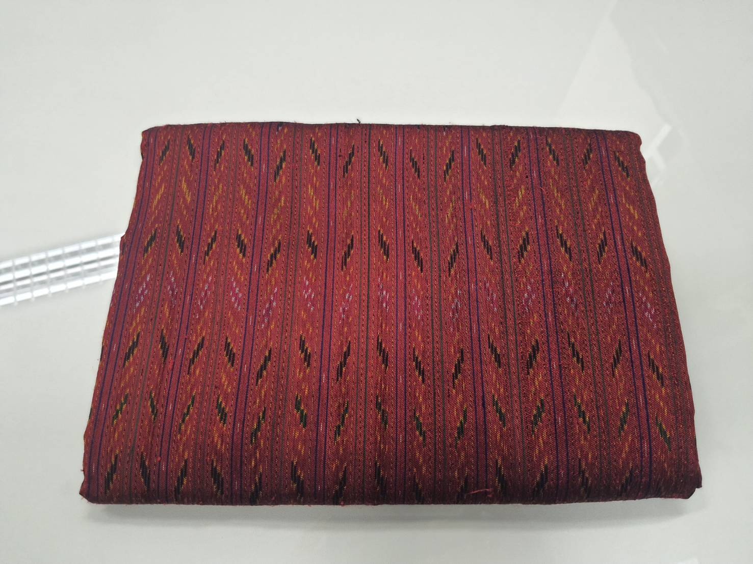 ผ้าไหมโฮล (ไหมบ้าน)