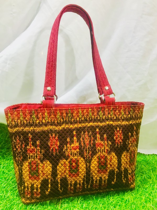 รุจจิราซิลค์(สุนิสา พรหมบุตร)