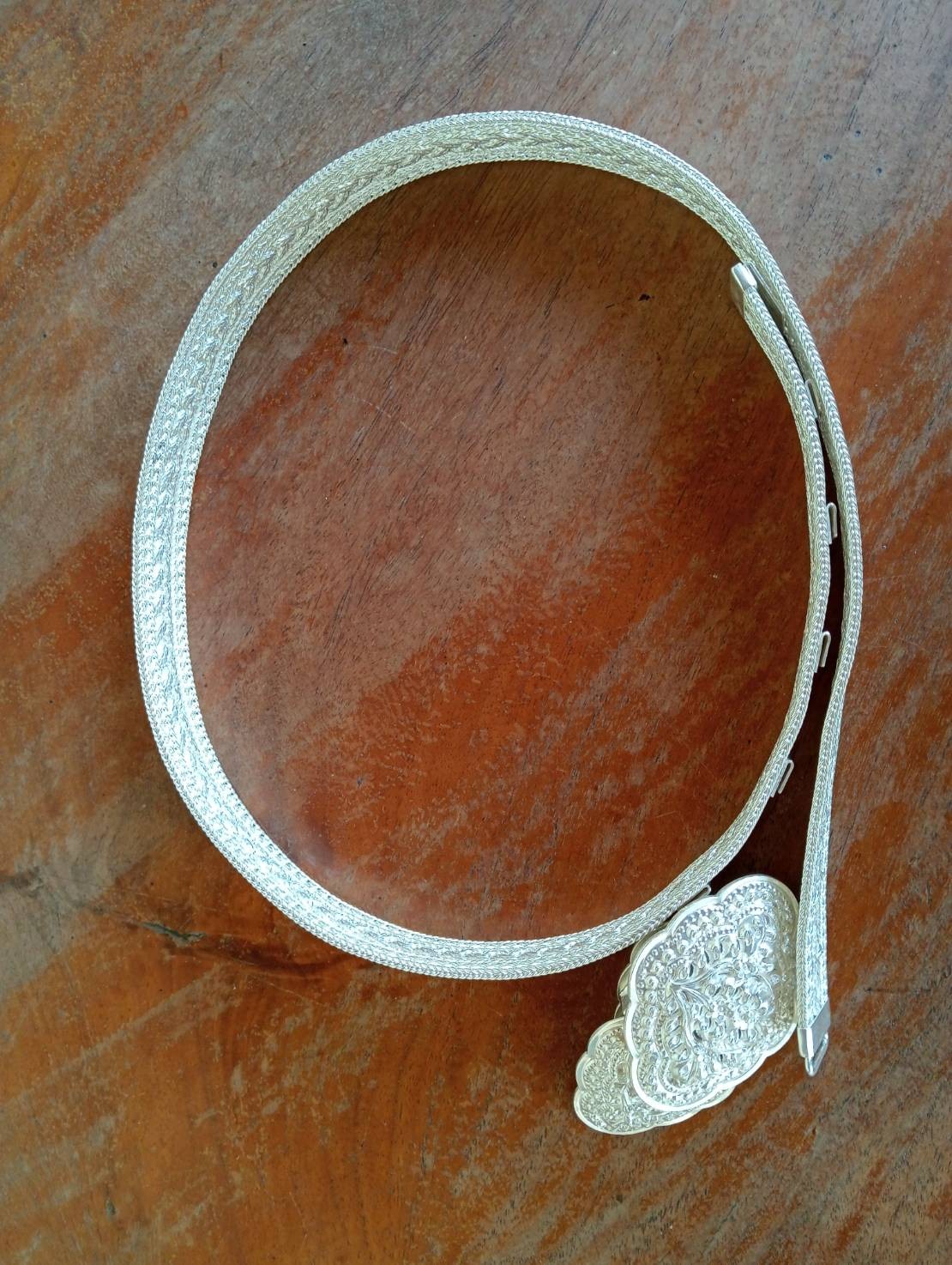 เข็มขัดเงิน