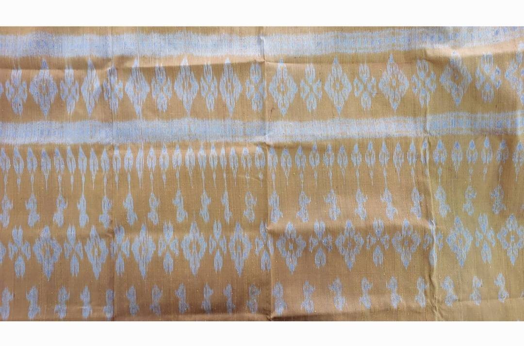 กลุ่มสตรีทอผ้าไหมบ้านโนนม่วง