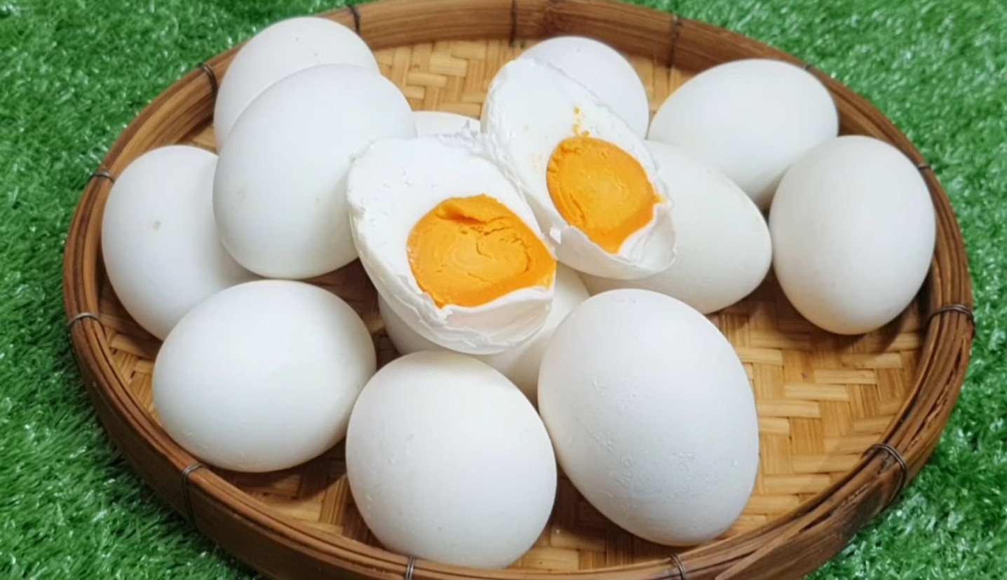 ไข่เค็มสมุนไพรแร่ธาตุ84ชนิด