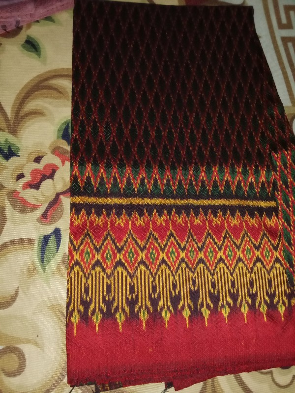 ผ้าถุงลายเกล็ดเต๋าสีเคมี 6ตะกอ