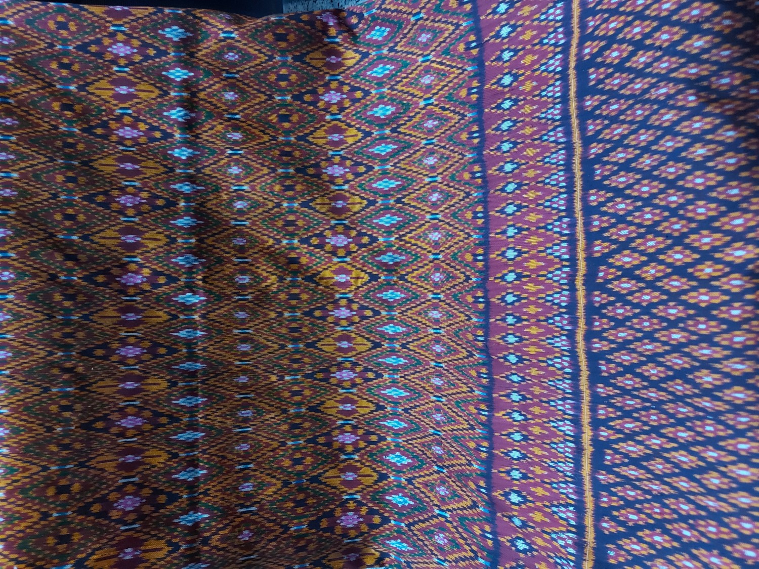 มัดหมี่ลายดอกมะเขือ