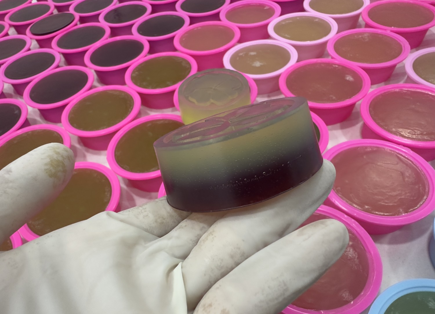 สบู่สมุนไพรมันม่วง