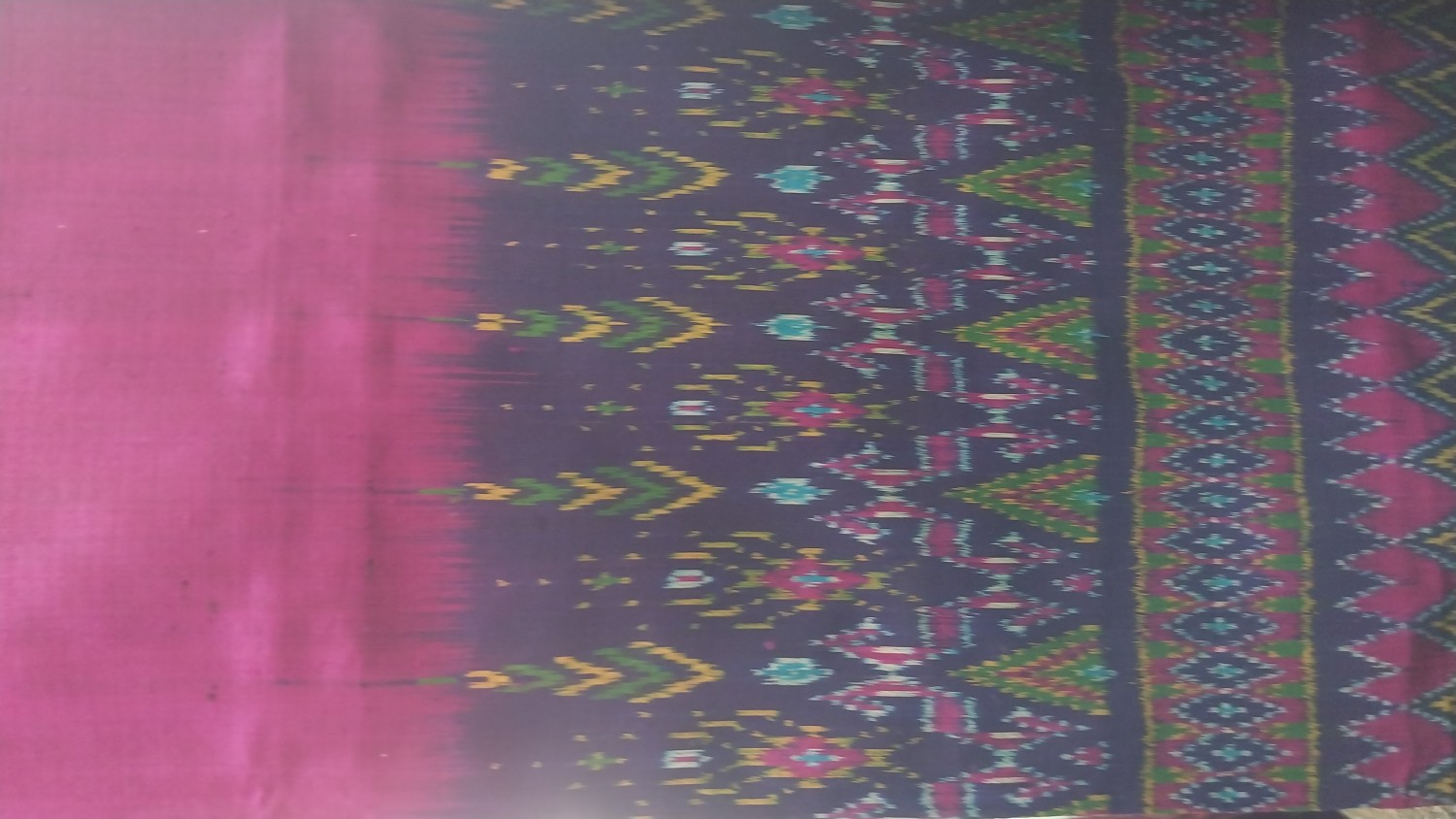 ผ้าไหมมัดหมี่