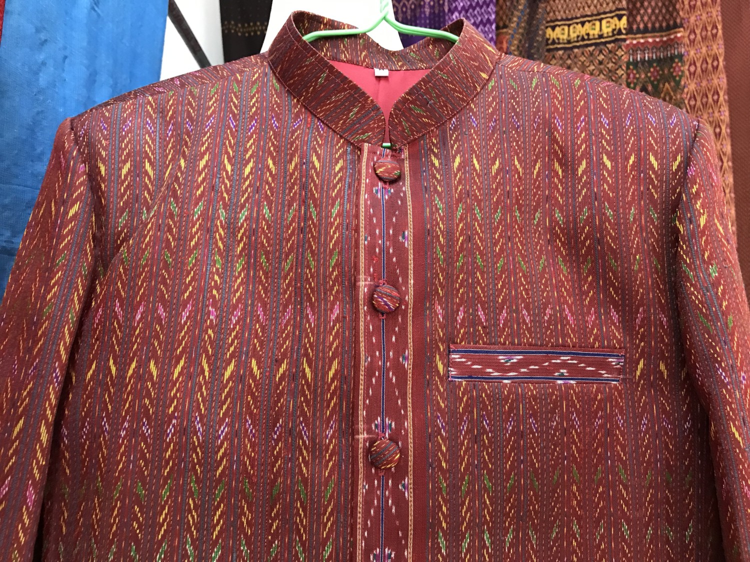 เสื้อสูทลายโฮล แขนยาว