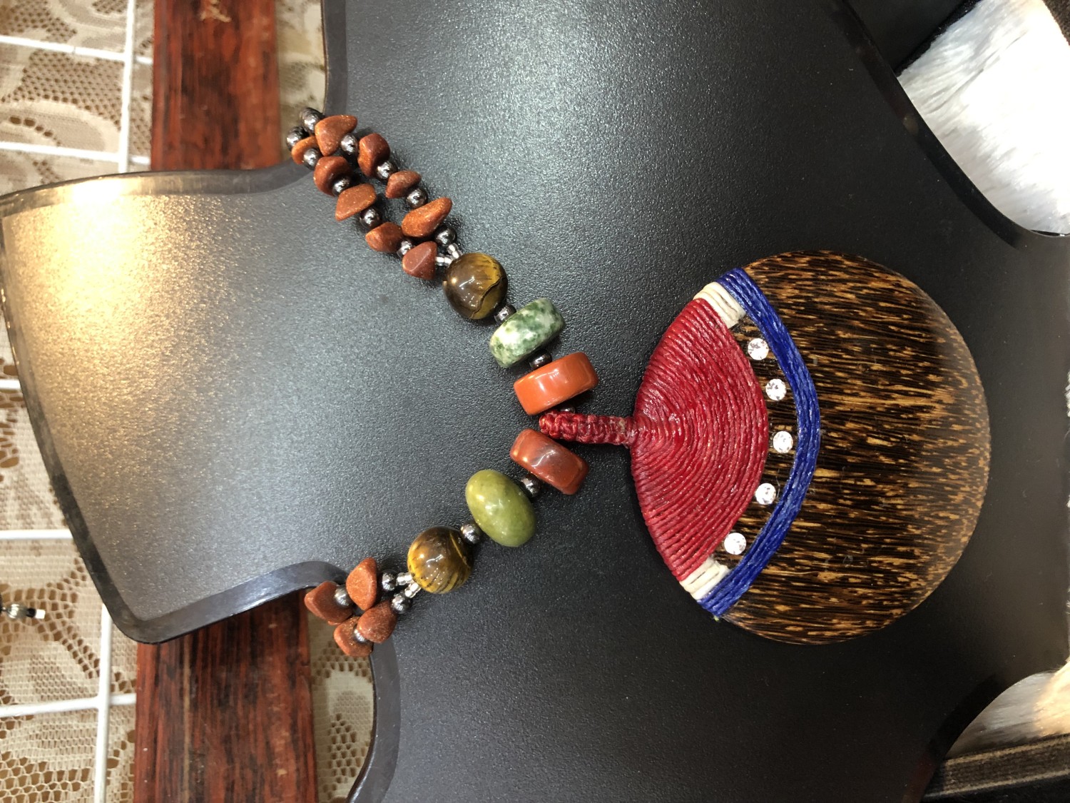 รวมหินอาเกท จี้ไม้มงคล