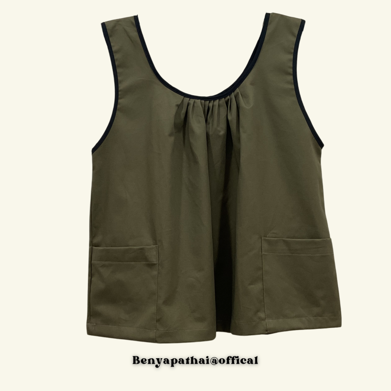 เสื้อคอกระเช้า เสื้อมะกะแหล่ง สีเขียวขี้ม้า