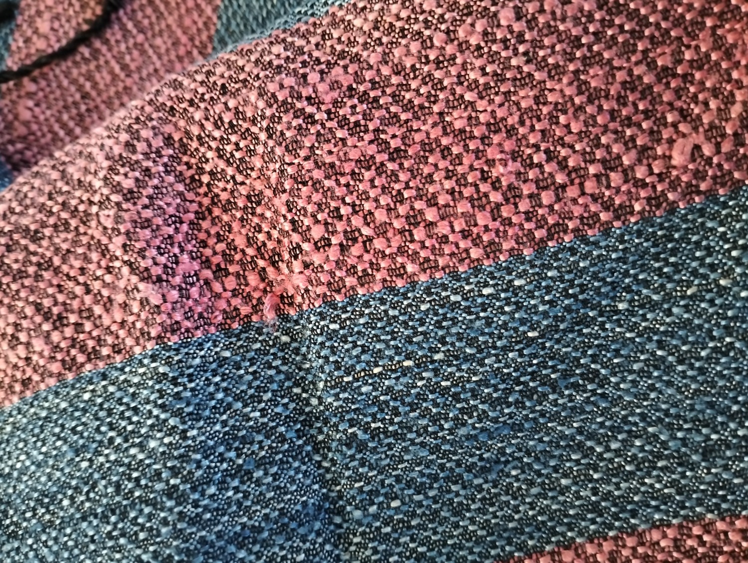 ผ้าคลุมไหล่ ลาย ดอกแก้ว