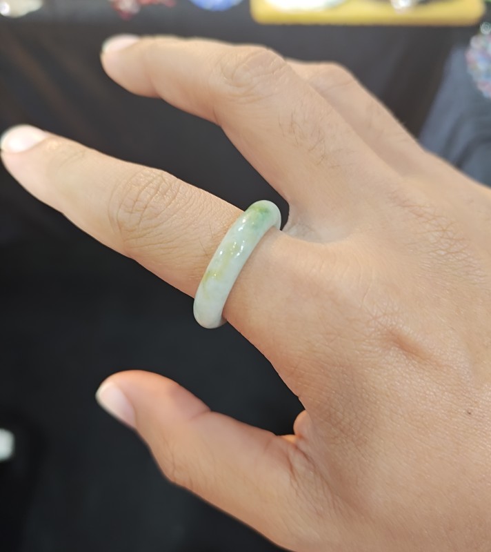 แหวนหยกเขียว