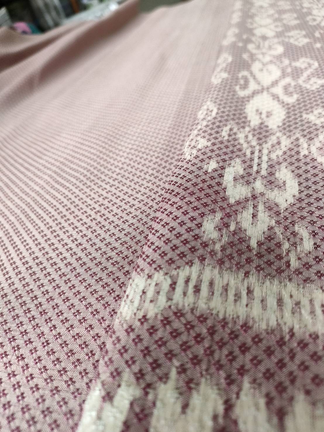 ผ้าไหม 5ตะกอ ย้อมสีธรรมชาติ