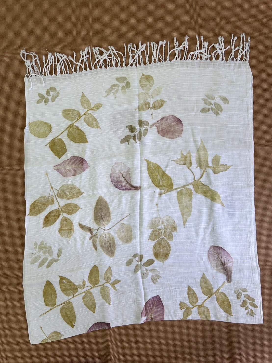 ผ้าคลุมไหล Eco print