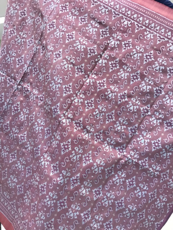 มัดหมี่ดอกรักราชกัญญา