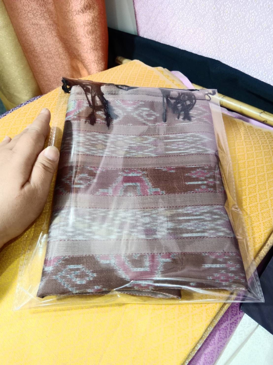 ผ้าถุงมัดหมี่ 3ตะกอ (ธรรมชาติ)