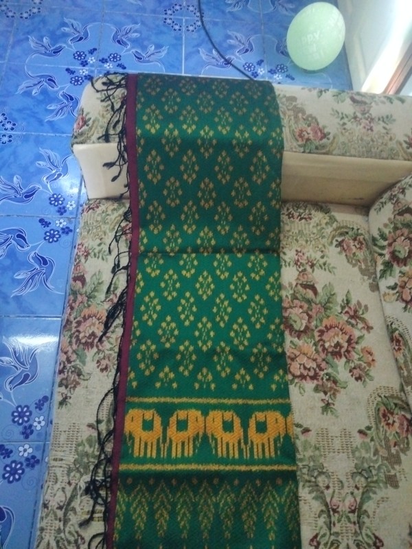 ผ้าทอมัดหมี่ สีธรรมชาติ