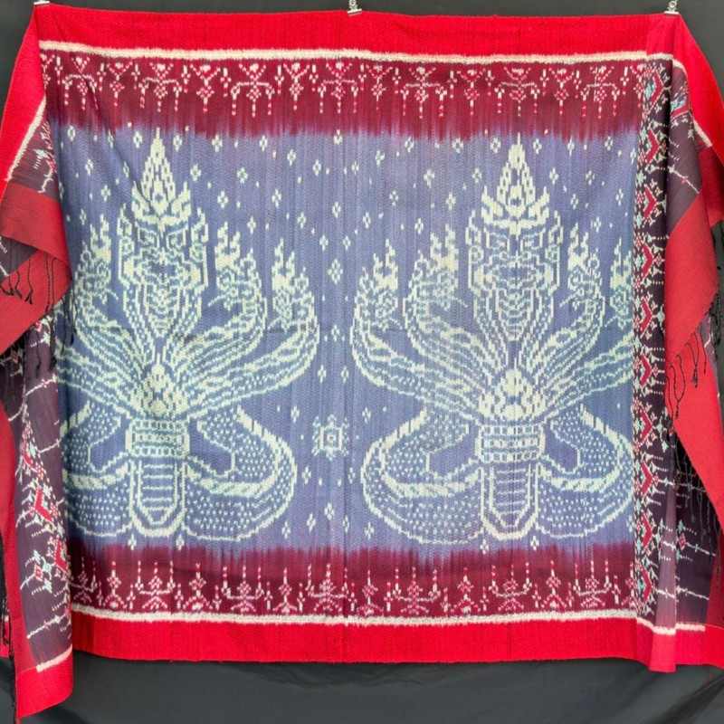 ซิ่น ผ้าไหมมัดหมี่ทอยกดอก 6ตะกอ ขนาด 1x1.70เมตร ลายพญานาค5เศียร มีหน้านางชายครุย พื้นสีแดง ท้องผ้าสีม่วงอมเทา รหัส M2A-100-0306693 รหัสสินค้า SKU-47083
